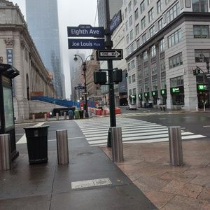 Meet your Posher, Wayne